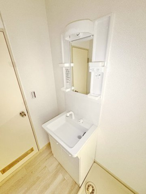 【洗面所】グランドソレーユ