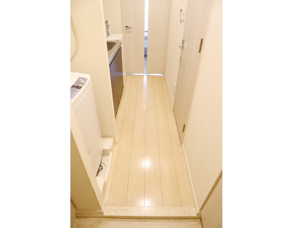 プレール・ドゥーク木場駅前の内装