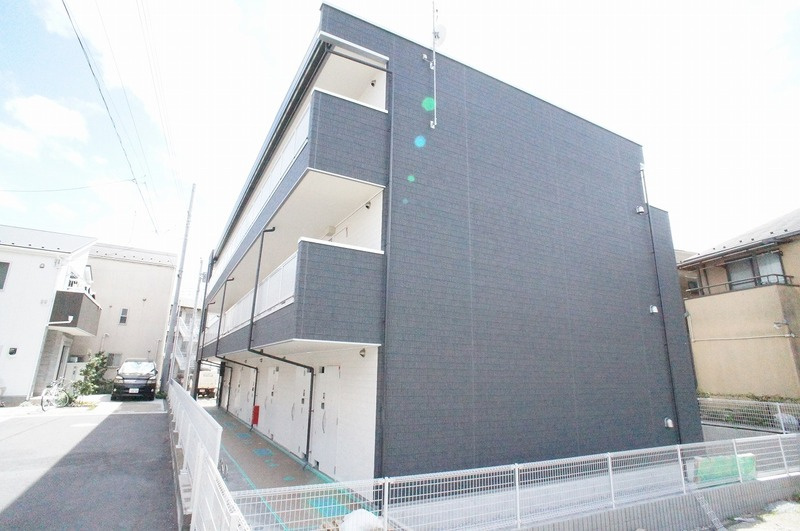 リブリ・クレスタ