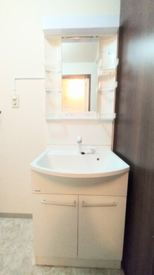 シャワー付き洗面化粧台