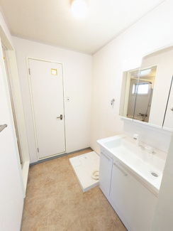 ※クリーニング前　照明は設備ではありません。