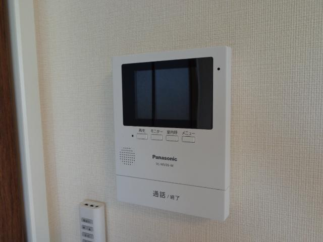 プティ・ベール　結の内装|カメラ付インターホン