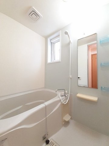 ノワ・ド・ココＡの浴室|きれいなお風呂です