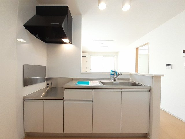 メゾン・アイリスのキッチン|きれいなキッチンです