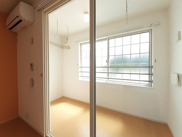 メゾン・アイリスのその他