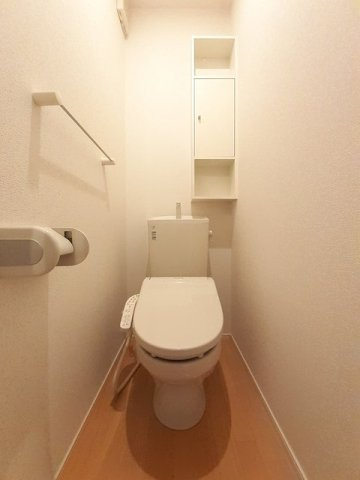 シエル　ブルーのトイレ|ゆったりとした空間のトイレです