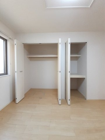 Ａｎｇｅ（アンジュ）の収納|大きなものも収納できそうです