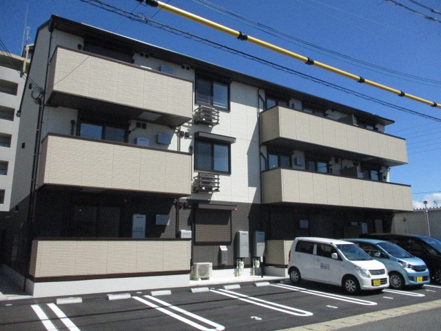 モンヴィラージュ2の外観