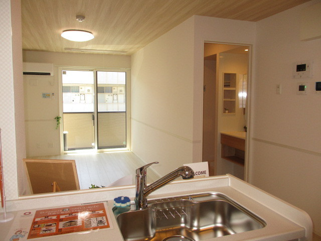 モンヴィラージュ2の居間・リビング