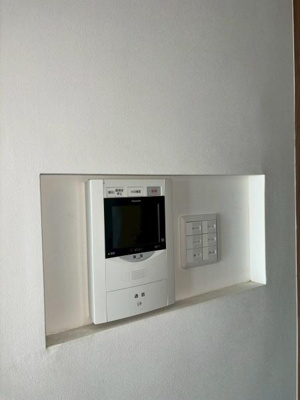 【設備】 | ＲＥＧＡＬＯ | TVモニター付ドアホン　別のお部屋の物