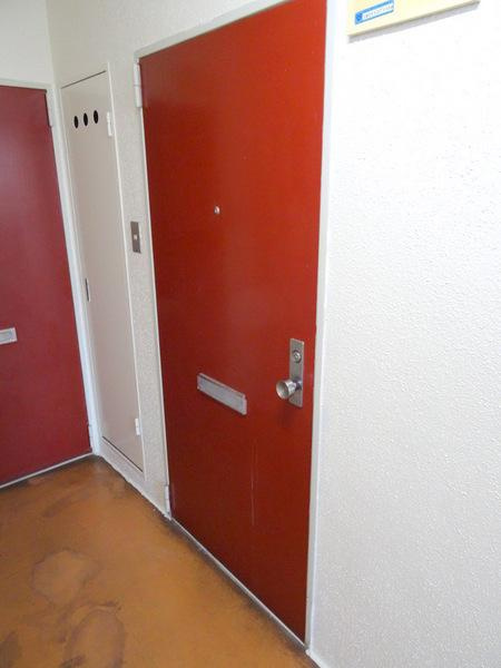 メゾンルリエルの玄関|★表玄関です★