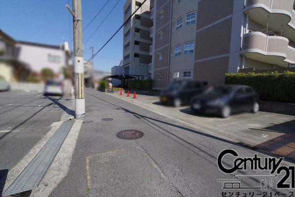 プレステ七番館のその他|■現地撮影写真■小学校が徒歩圏内！お子様にも安心な住環境です！