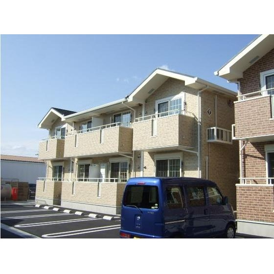 クロスローズ参番館の外観