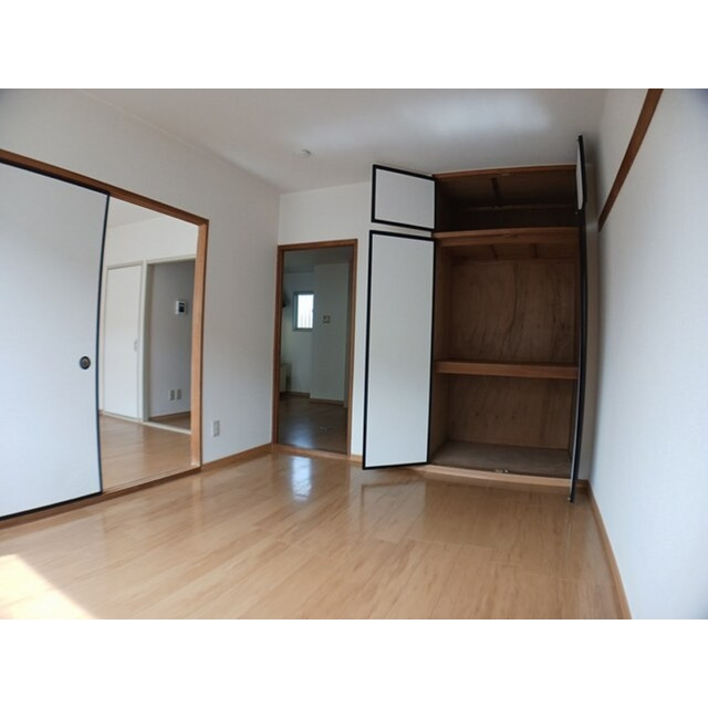 グランドハイツ市川の収納