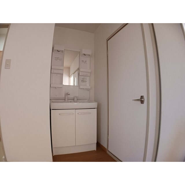 グランドハイツ市川の洗面所