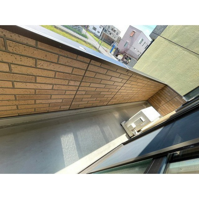 岐阜市北一色１０丁目のアパートのバルコニー