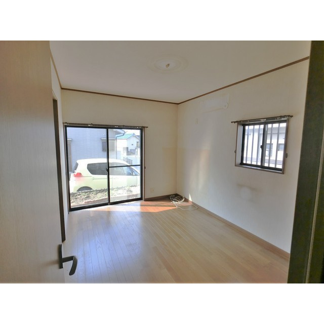 羽島市福寿町間島の一戸建ての居間・リビング