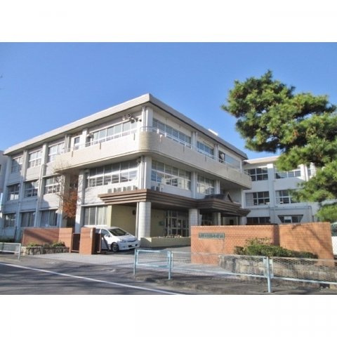 ＲＥＡ　愛の周辺|鶉小学校