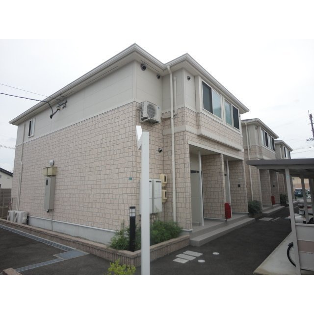 グリーンフィールドの外観