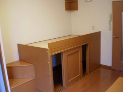 【その他】 | レオパレスＡＮＳＥＲ | ベッド下収納