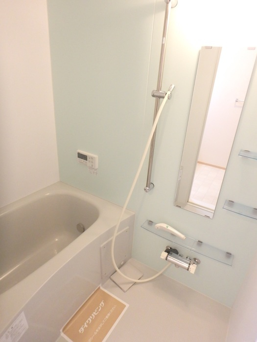 コーポ陽だまり　Aの浴室