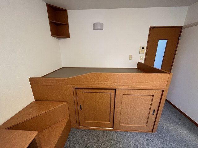 レオパレスパルコートＡの内装