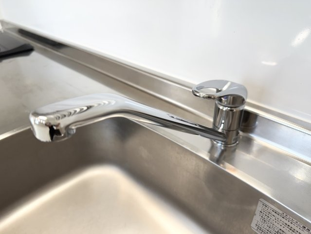 MAISON SOLEILのキッチン|シングルレバーの使い勝手の良い水栓