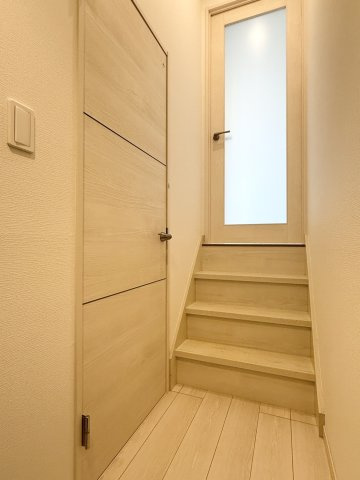 MAISON SOLEILの内装|玄関入り口