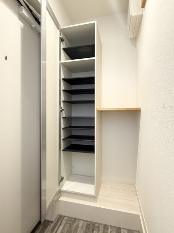 MAISON SOLEILの収納|たっぷりシューズを収納できます