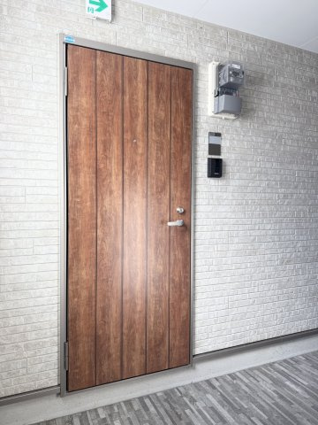 MAISON SOLEILの玄関|101号の玄関。入口もキレイです