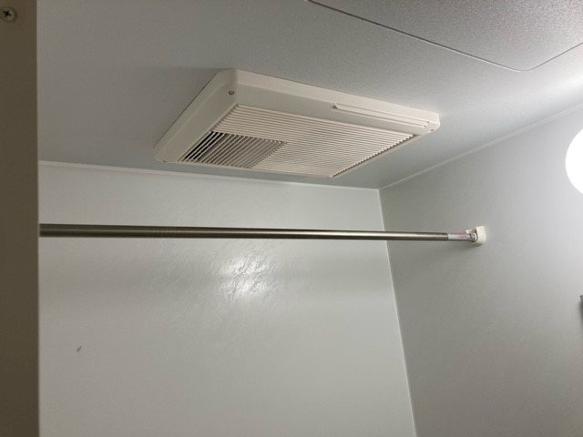 レオパレスいずみのその他|浴室乾燥機