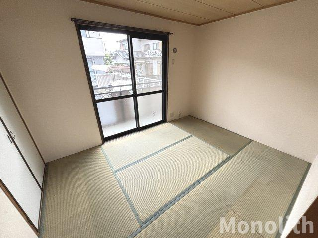 ガーデンパレス宮下の和室