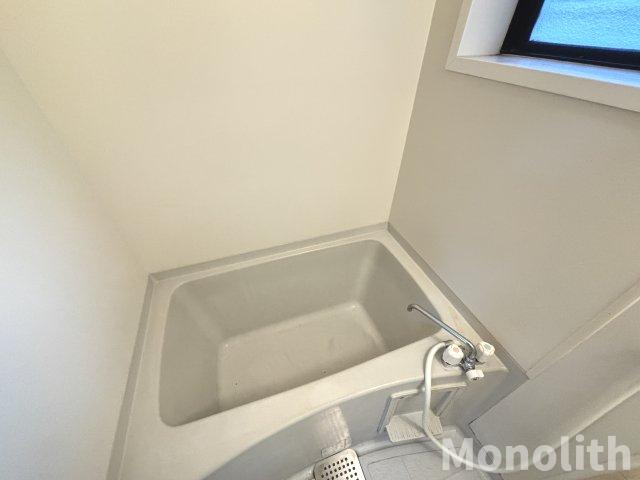 ガーデンパレス宮下の浴室