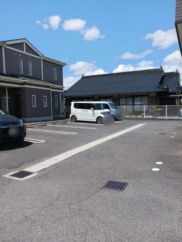 ソレアード立川Ⅰの駐車場|駐車スペースもあります