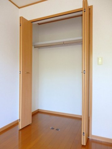 フォレストサイド７番館の収納|便利な収納スペースです