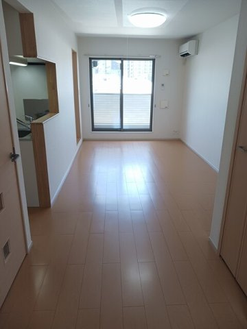 グランツ・フジの居間・リビング|こちらの居間で趣味の時間をお楽しみください