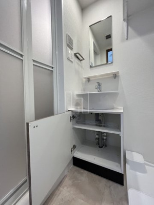 【独立洗面台】 | エスリードレジデンスグラン大阪福島ノース | エスリードレジデンスグラン大阪福島ノース　独立洗面化粧台