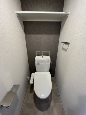 【トイレ】 | エスリードレジデンスグラン大阪福島ノース | エスリードレジデンスグラン大阪福島ノース　温水洗浄便座