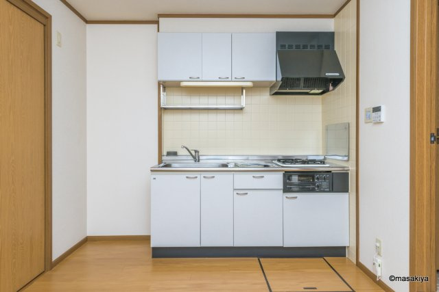 セピアコート若穂のキッチン|ダイニングキッチン
室内写真は同じ建物内の2DKタイプの物です。参考にご覧下さい