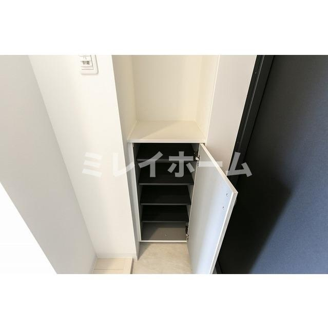 ラクラス中延の玄関