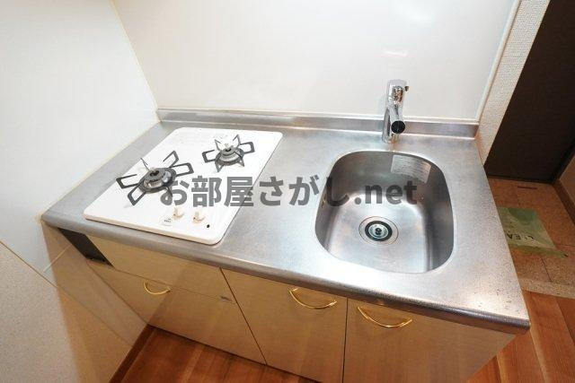 ルーブル高円寺伍番館 #中野区 #高円寺 #デザイナーズ #一人暮らしのキッチン|システムキッチン（2口ガスコンロ）