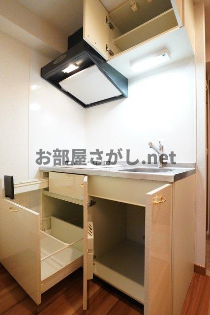 ルーブル高円寺伍番館 #中野区 #高円寺 #デザイナーズ #一人暮らしのキッチン|使いやすいキッチンです