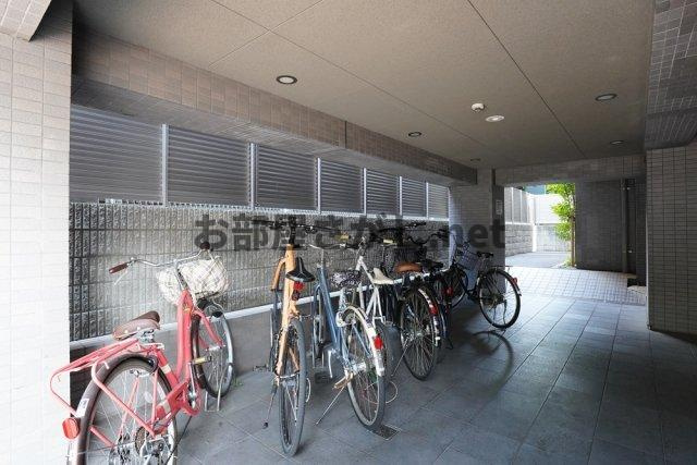 ルーブル高円寺伍番館 #中野区 #高円寺 #デザイナーズ #一人暮らしのその他共用部分|駐輪場