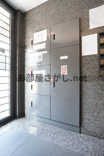 ルーブル高円寺伍番館 #中野区 #高円寺 #デザイナーズ #一人暮らしのその他共用部分|宅配BOX