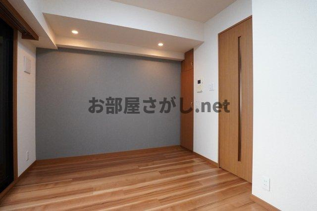 ルーブル高円寺伍番館 #中野区 #高円寺 #デザイナーズ #一人暮らしの洋室|明るい洋室です