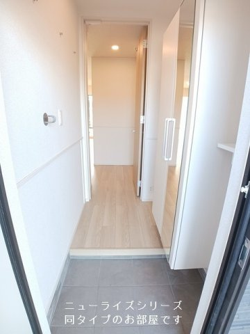 ＪＡＤＡ　Ｈｏｕｓｅ滝宮Ｆの玄関