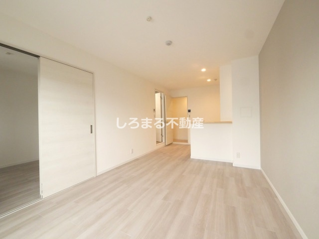 ＳＯＬＡＳＩＡ　ｒｅｓｉｄｅｎｃｅ九条の居間・リビング