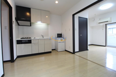 【居間・リビング】 | アクアスイート新大阪