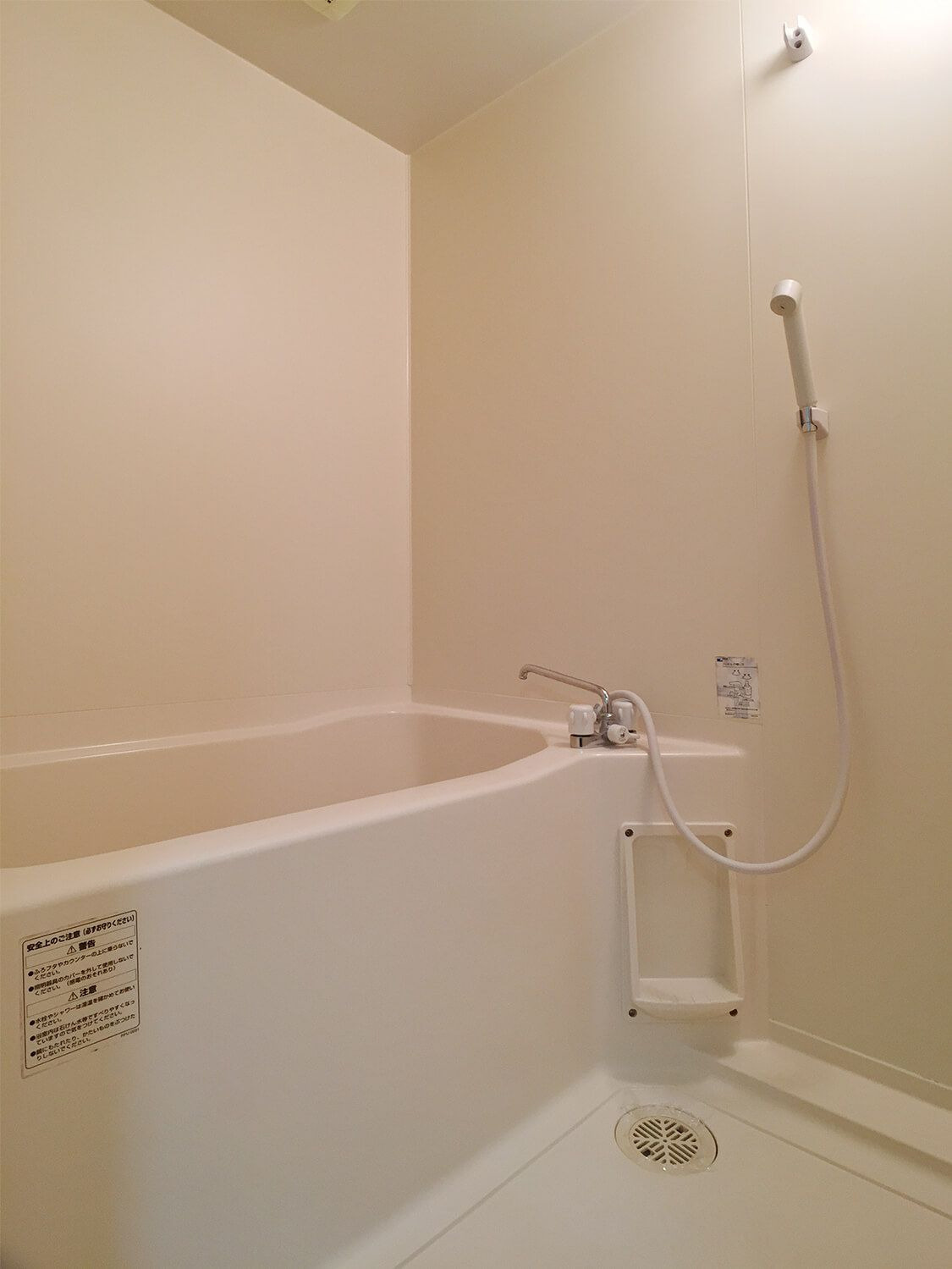 ロイヤル神屋の浴室