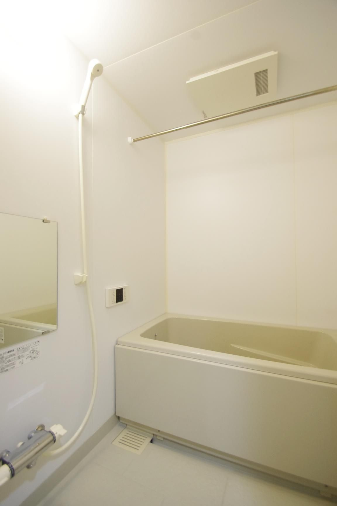 熊本市南区幸田１丁目の賃貸マンションの浴室